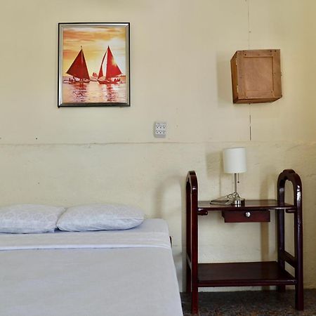 סן חואן דל סור Hostal Los Chamos מראה חיצוני תמונה